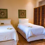 Porto Playa Condo Hotel And Beach Club